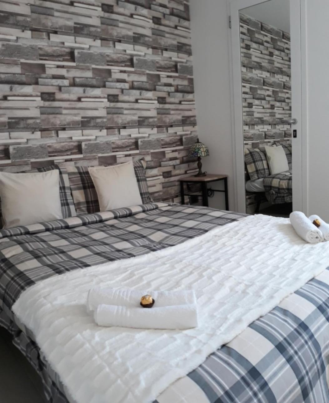 Nadine Penthouse Studio Daire Napoli Dış mekan fotoğraf